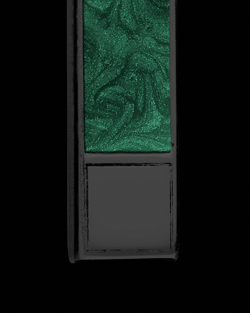 Hanley Black Ash Jewelry