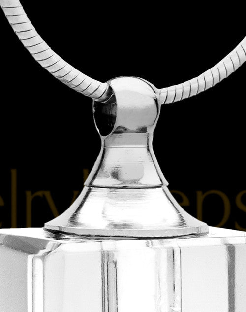 Clear Dependable Glass Urn Pendant