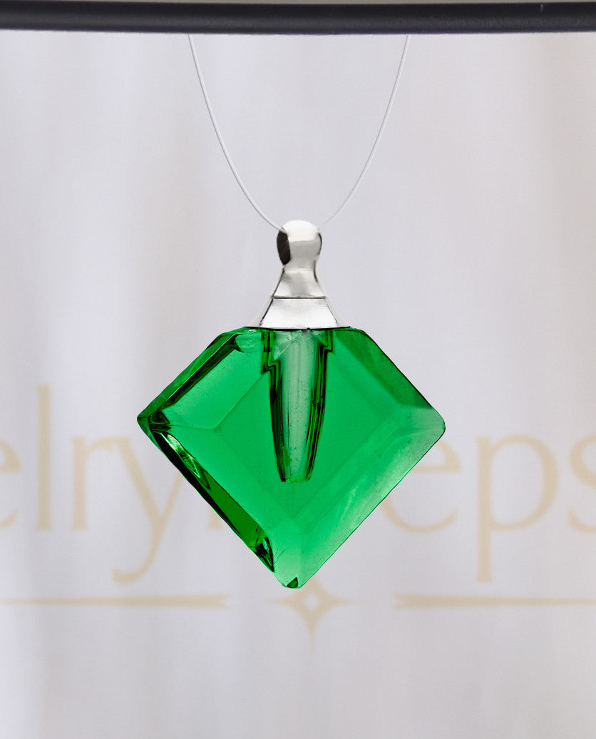 Emerald Fascination Glass Reflection Pendant