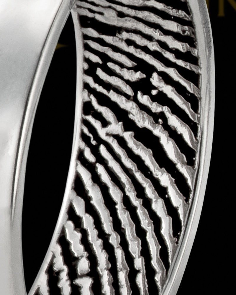 Ladies Solid 14k White Gold Hammered Thumbprint Ring
