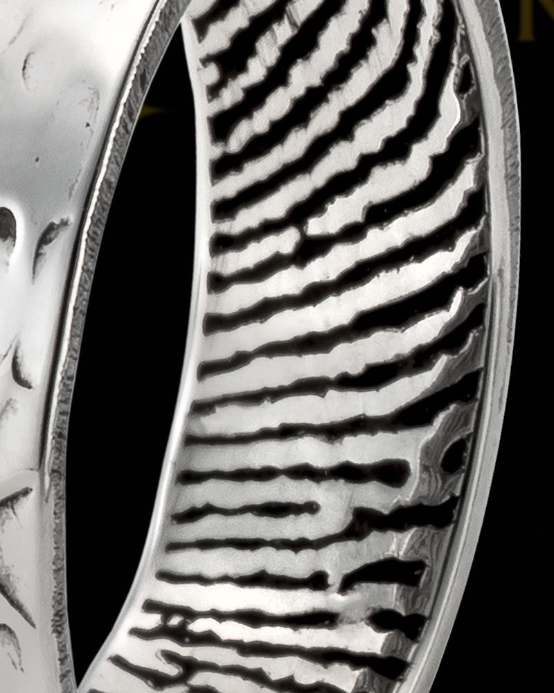 Ladies Solid 14k White Gold Textured Thumbprint Ring