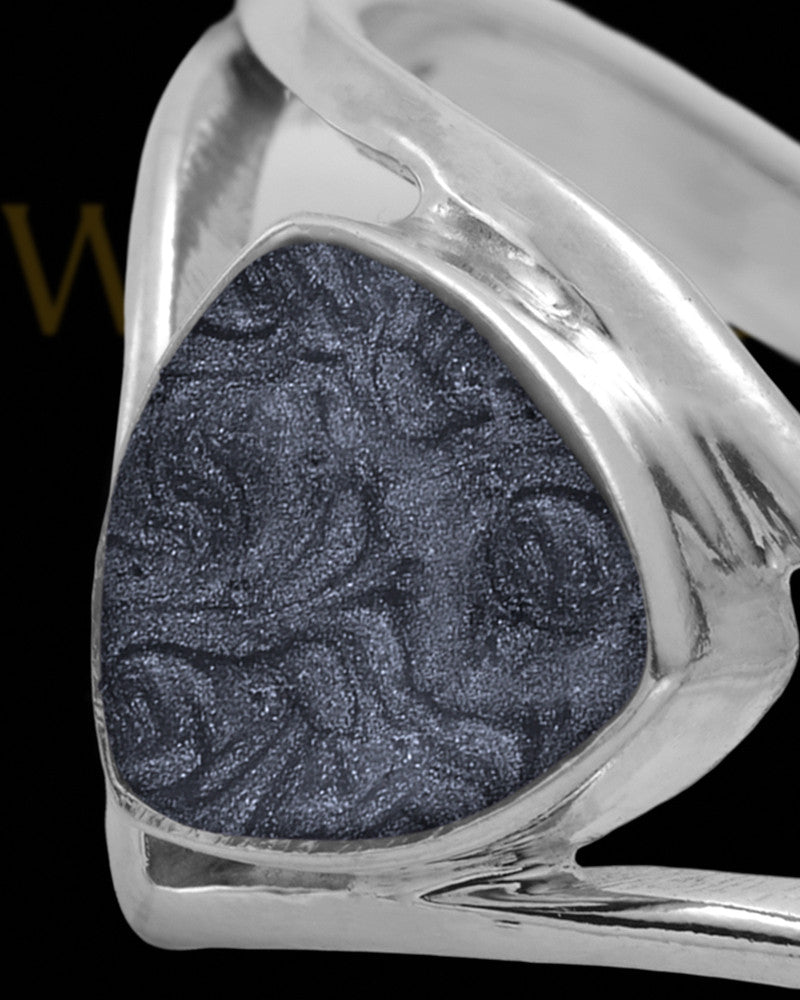 Ladies Tennyson with Graphite Silver Ash Ring
