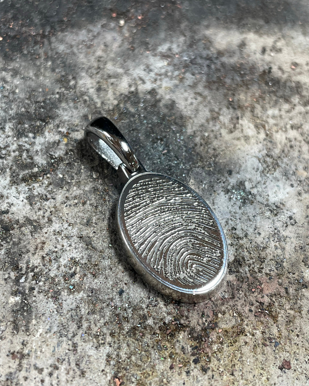 Custom Thumbprint Pendant Necklace in Sterling Silver With Engraving - The Perfect Personalized Gift