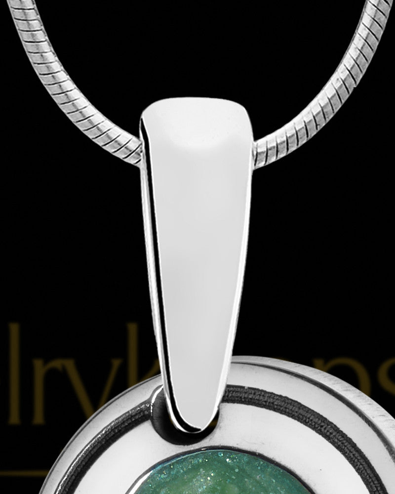 Solid 14K White Gold Evergreen Cove Side Heart Ash Jewelry