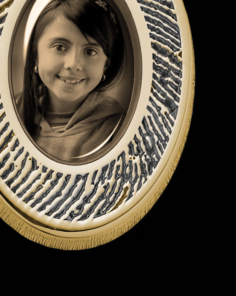 14K Gold Photo Oval Thumbprint Pendant
