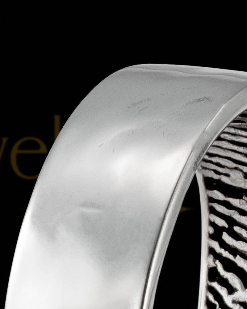 Ladies Solid 14k White Gold Hammered Thumbprint Ring