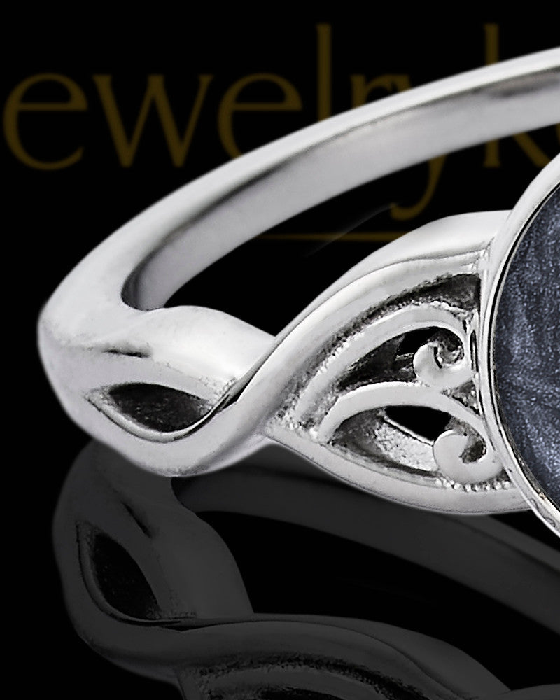 Ladies Abigail with Graphite Silver Ash Ring