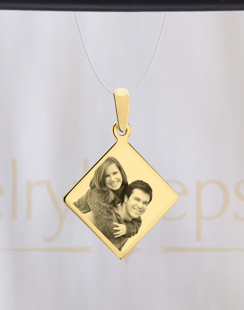 Diamond Gold Reflection Engraved Picture