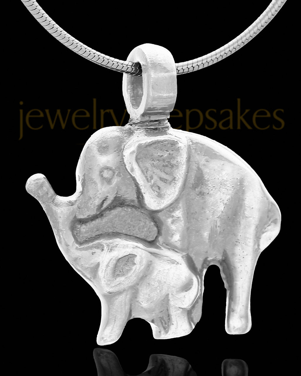 Ash Pendant Silver Plated Elephants - Eternity Collection