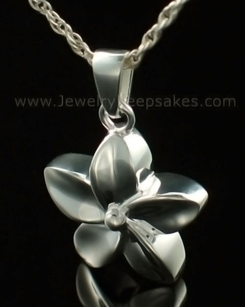 Keepsake Pendant 14K White Gold Flower