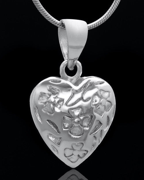 Sterling Silver Spooled Heart Keepsake Jewelry