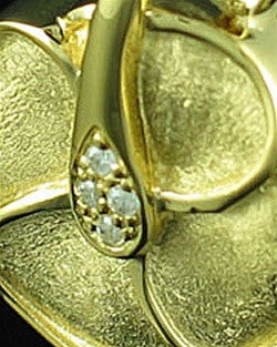 Jewelry Urn Blossom - Gold Plated - Engravable